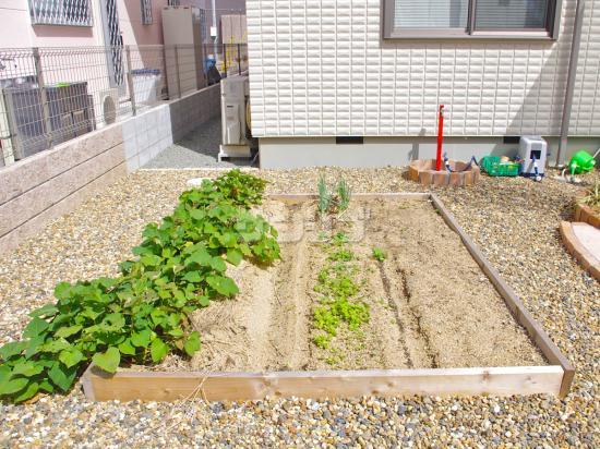施工例 家庭菜園のあるテラスガーデン 兵庫県姫路市