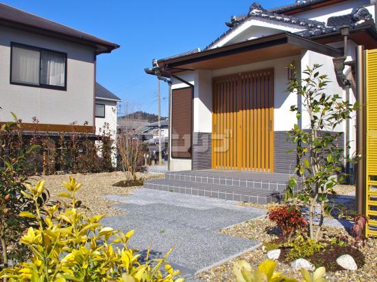 施工例 外構デザイン 和風アプローチの庭 兵庫県姫路市