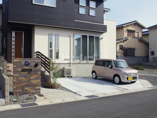 施工例 エクステリアデザイン 高低差のある階段の外構 兵庫県姫路市